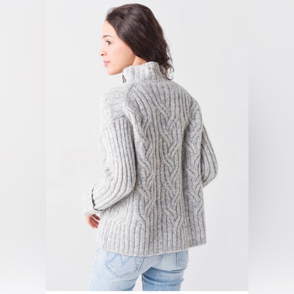 VINCE
Women's Mirrored Cable Turtleneck. EUC. - Picture 3 of 8